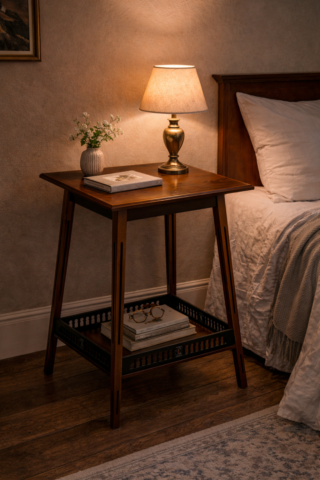 Edwardian Side Table — Inlaid Mahogany, c.1905